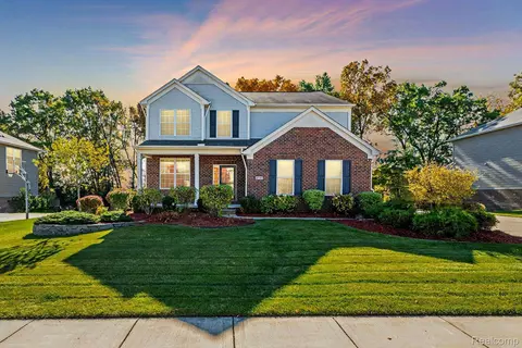 57757 Village Dr, Lyon, MI 48165