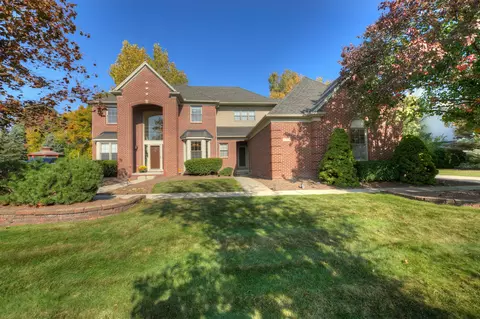 47774 Pavillon Rd, Canton, MI 48188