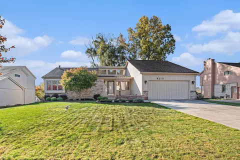 6213 Timberwood N, West Bloomfield, MI 48322