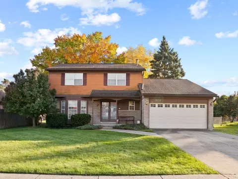 34736 Shorewood St, Chesterfield, MI 48047