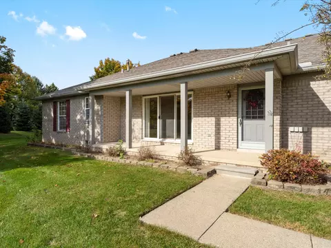 48489 Hudson Bay Crt Ct #124, Shelby Township, MI 48315