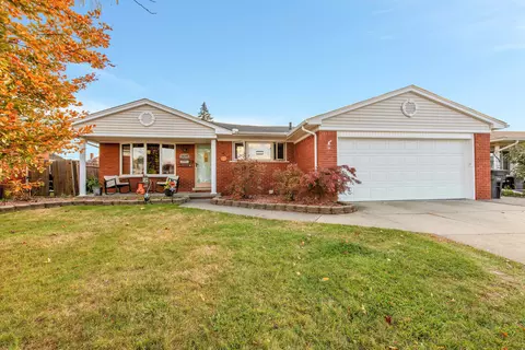 14193 Dundee St, Riverview, MI 48193