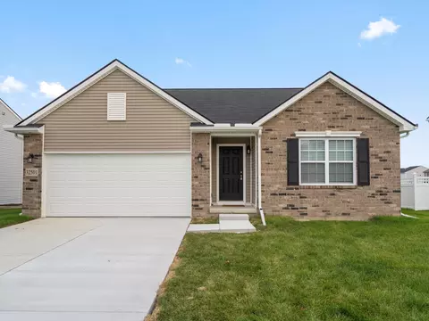 32501 Salt River Cir N, New Haven, MI 48048