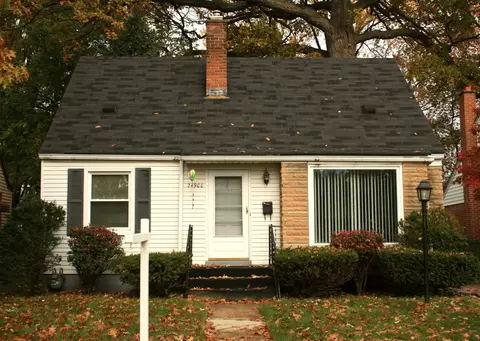 24900 Boston St, Dearborn, MI 48124