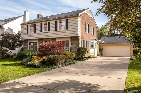 316 Pilgrim Ave, Birmingham, MI 48009