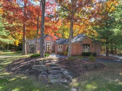 10109 Boulder Pass, Springfield, MI 48350