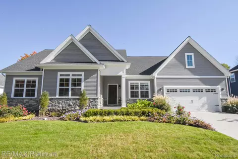 1285 Timberleaf Dr, Brighton, MI 48114