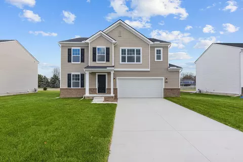 54598 Heron Cir, Chesterfield, MI 48047