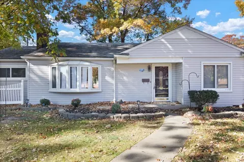4166 Harding St, Dearborn Heights, MI 48125