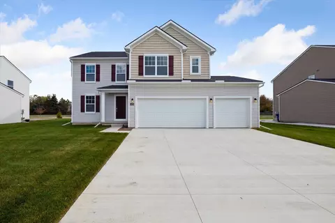54534 Heron Cir, Chesterfield, MI 48047