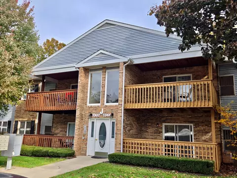 1338 Shoemaker Dr J Dr, Westland, MI 48185