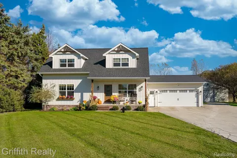 7215 S Elms Rd, Mundy, MI 48473