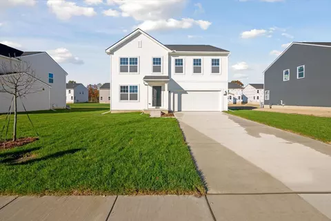 54567 Heron Cir, Chesterfield, MI 48047