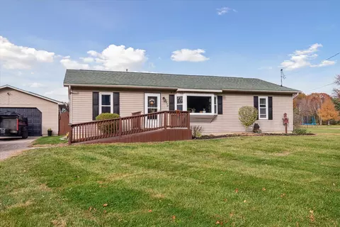 2878 Gary Rd, Albee, MI 48457