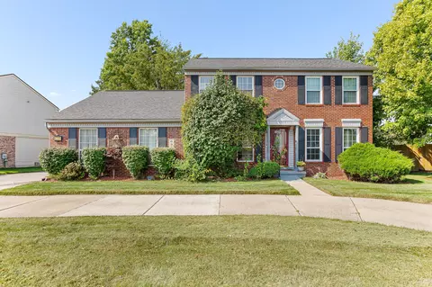 6320 Thornwood Dr, Van Buren, MI 48111
