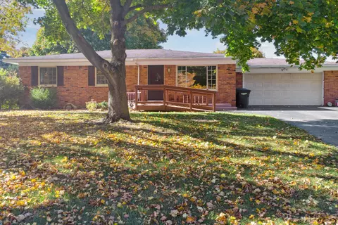 186 Indian Knolls St, Oxford, MI 48371