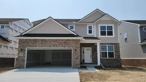 58569 Losino Dr, Lyon, MI 48178