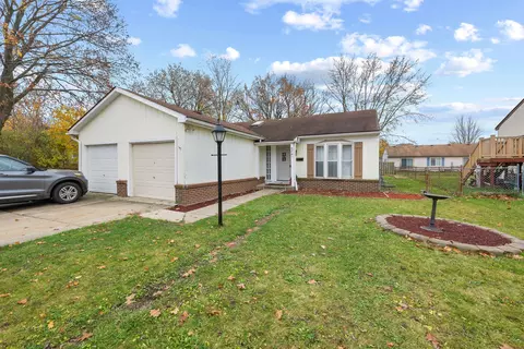 6741 Ardsley Dr, Canton, MI 48187