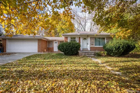 11351 Norborne, Redford, MI 48239