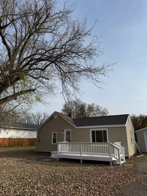 3346 Eastdale Dr, Flint, MI 48506