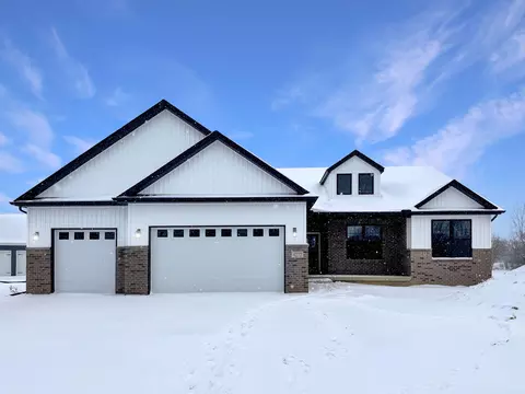 4272 Tupper Lake Way, Fenton, MI 48451