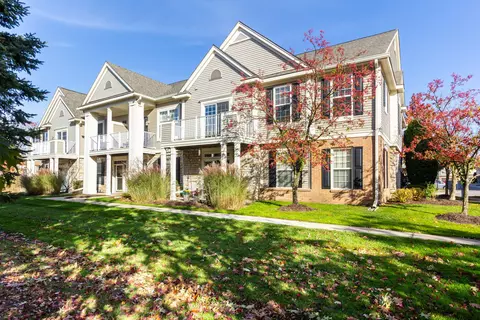 1908 Cedar Valley Dr, Canton, MI 48188