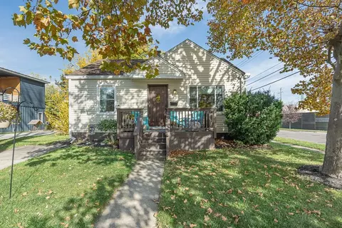 871 Camden St, Ferndale, MI 48220