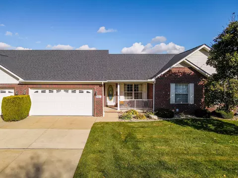 431 Ewell St, Romeo, MI 48065