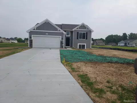 4432 Sprauge Ln, Mundy, MI 48473
