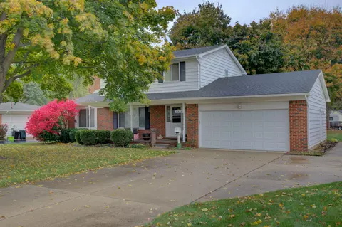 3008 Gehring Dr, Flint, MI 48506