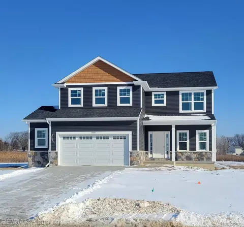 13051 River Rock Pass, Fenton, MI 48451