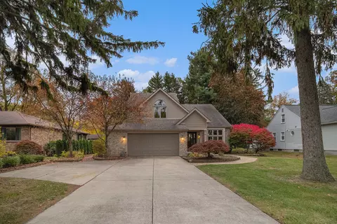 2588 Vivian Rd, Monroe, MI 48162