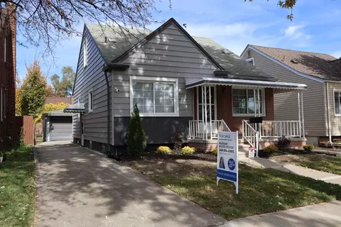 916 Stewart Ave, Lincoln Park, MI 48146