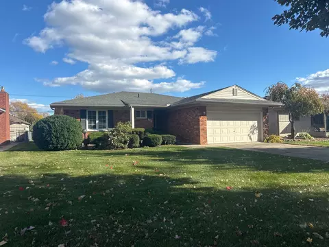 35432 Ellsworth Dr, Sterling Heights, MI 48312