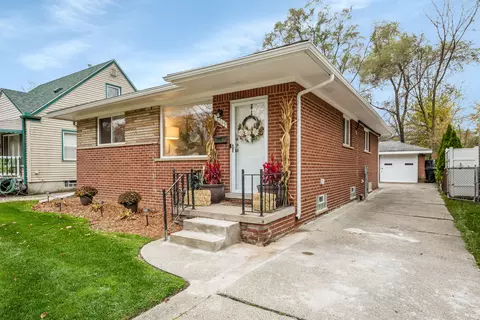 18649 Garfield St, Redford, MI 48240