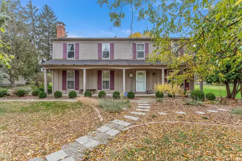 1082 Barneswood, Rochester Hills, MI 48306