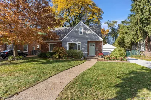 1140 Withington St, Ferndale, MI 48220