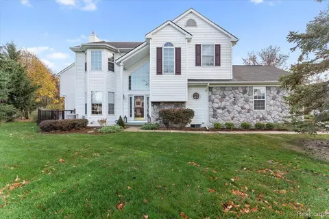 20210 Island Estate Dr, Grosse Ile, MI 48138