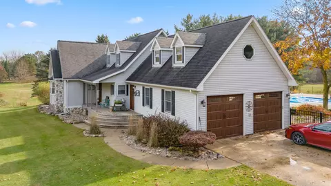 168 N Lake Pleasant Rd, Attica, MI 48412