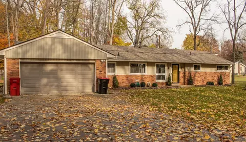 24900 Fredrick St, Southfield, MI 48033