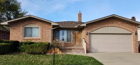 36305 Melbourne Dr, Sterling Heights, MI 48312