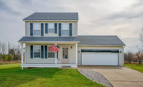 8079 Majestic Blvd, Handy, MI 48836