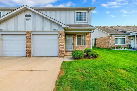 23437 Reading, Brownstown, MI 48183