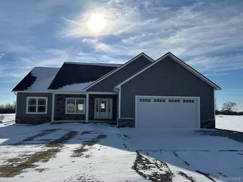 7600 Church Rd, Imlay, MI 48444