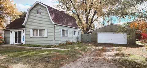 5795 Hemingway Lake Rd, Otter Lake, MI 48464