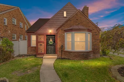 8118 Mendota St, Detroit, MI 48204