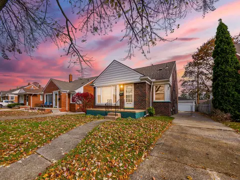 6813 Norwood Ave, Allen Park, MI 48101