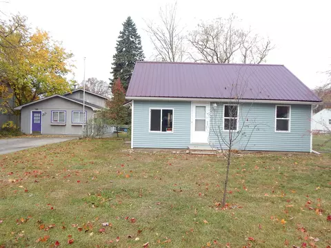 2915 17th Ave, Port Huron, MI 48060