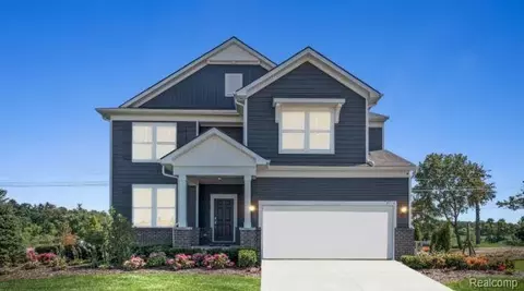 4857 Marquette Dr, Milford, MI 48381