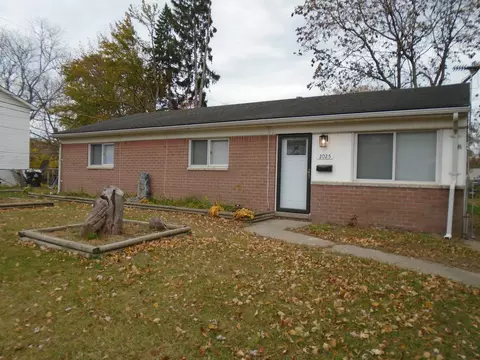 2025 Eastport St, Westland, MI 48186